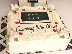 ogretmenler-gunune-ozel-pasta_2.jpg